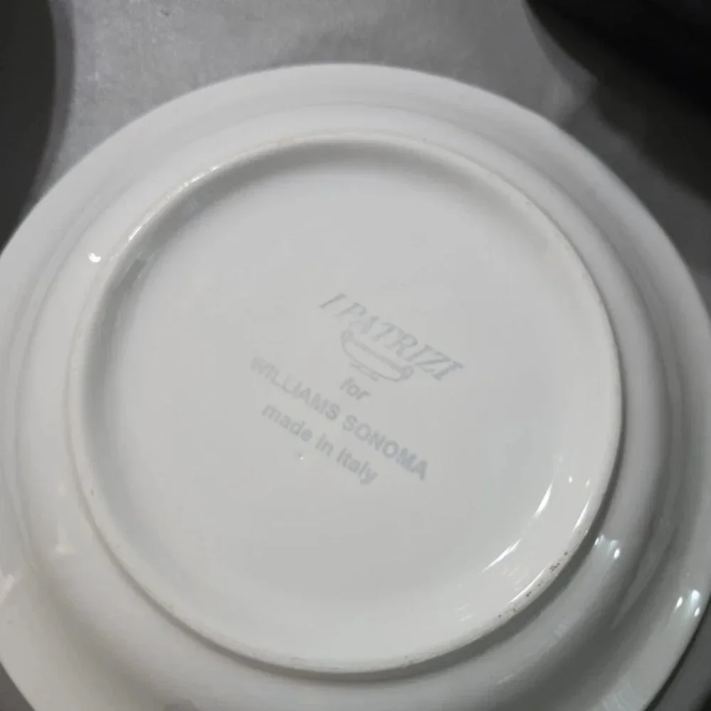 Williams Sonoma Patrizi 10” bowl. Olive harvest pasta bowl. - Picture 4 of 5